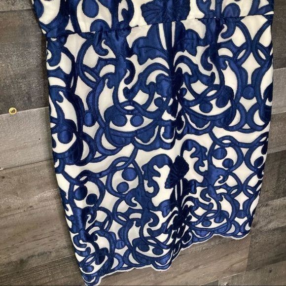 Julia Jordan Blue Appliqué Sheath Dress Mesh Illusion Neckline - Picture 6 of 10